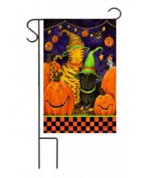Outdoor Decorative Garden or House Flag - Halloween Cats (Flag size: 12.5" x 18")