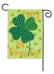 Outdoor Decorative Garden or House Flag - St. Pat's Clover (Flag size: 12.5" x 18")